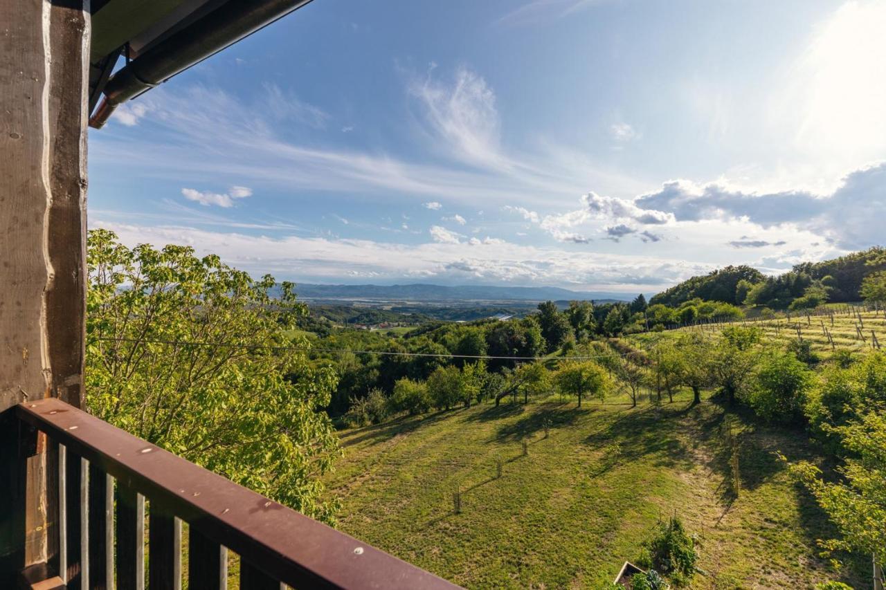 Cosy Hill Home Rucman With A Breathtaking View Zgornja Pohanca Eksteriør billede